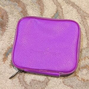 Young Living Purple Zip Around Travel Oils Roller Case